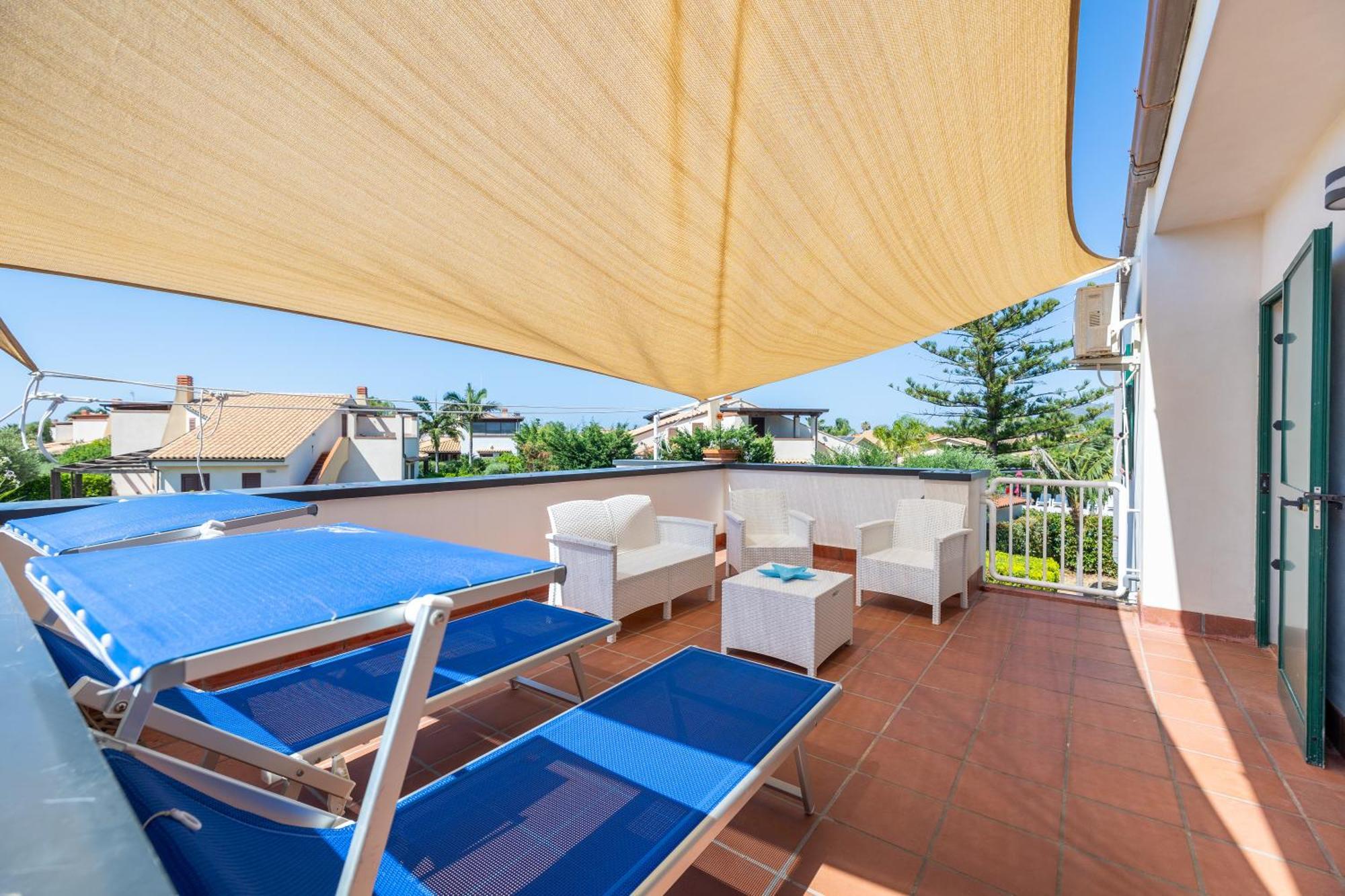 Вілла Sole Mare Deluxe Кампофеліче-ді-Роччелла Екстер'єр фото